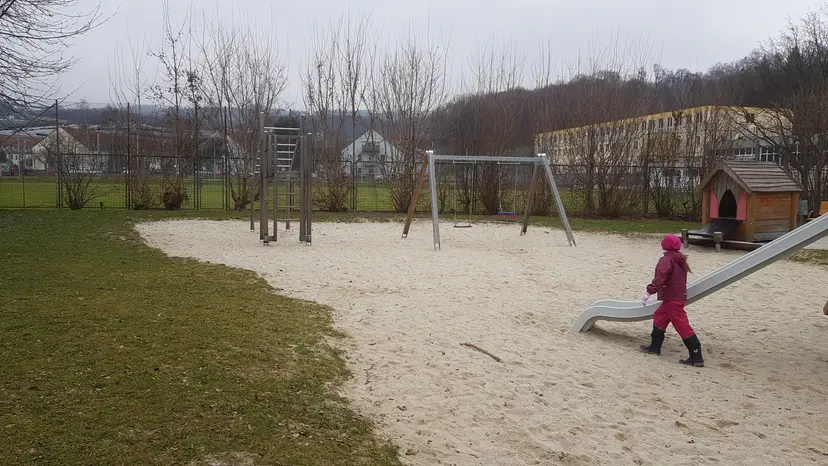 Kinder- und Jugendspielplatz - Hainischstraße 4