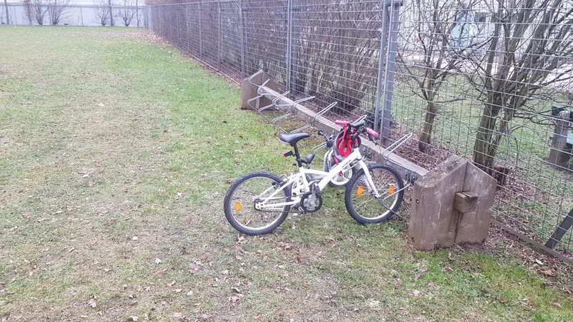 Kinder- und Jugendspielplatz - Hainischstraße 6