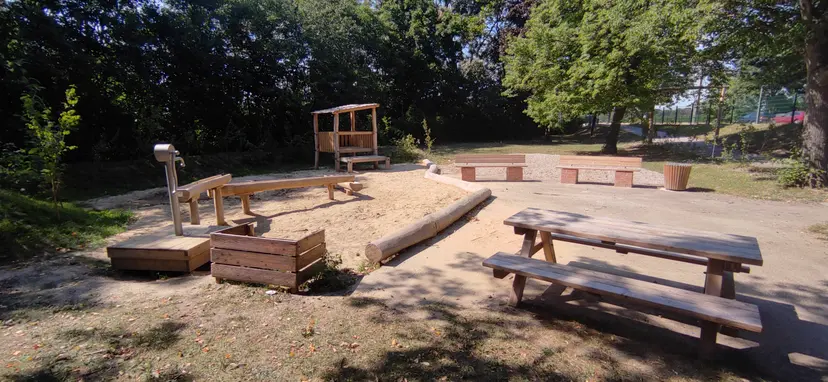 Spielplatz in der Schafflerhofsiedlung 4
