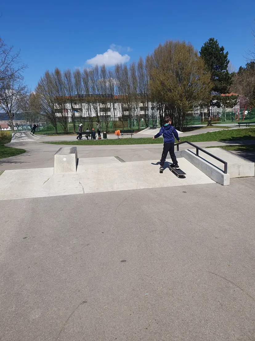 Skatepark Ballhockeyplatz/Spielplatz Feschnig 6