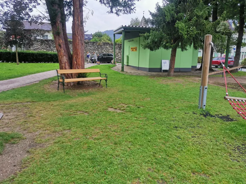 Spielplatz 4