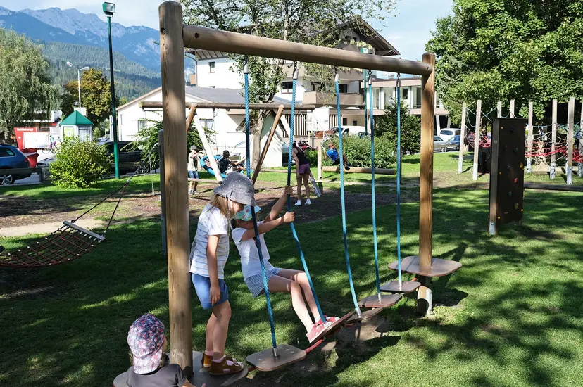 Spielplatz 6
