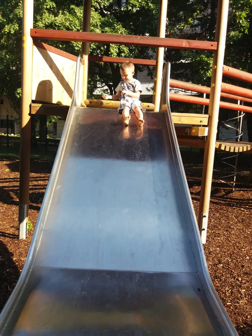 Kinderspielplatz Hutterergasse 3