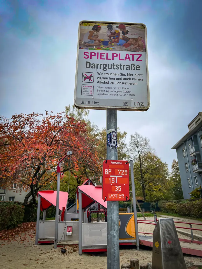 Spielplatz Darrgutstraße 6
