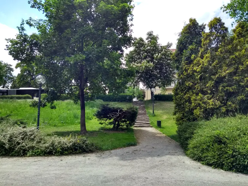 Kinderspielplatz 4