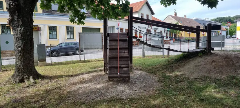 Kinderspielplatz 5