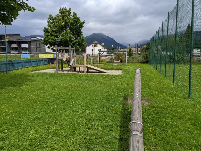 Spielplatz Bröllsteig 3