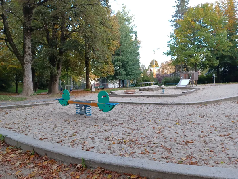 Spielplatz Schulertal 3