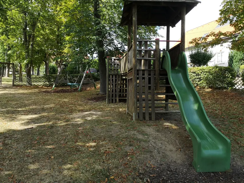 Spielplatz 2