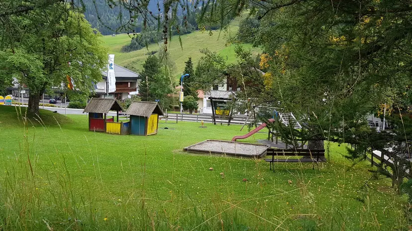 Spielplatz 6