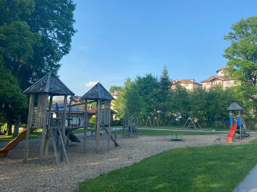 Spielplatz 4