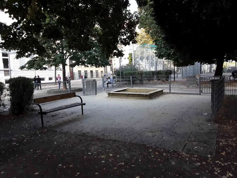 Spielplatz Parkanlage Wiesberggasse 3