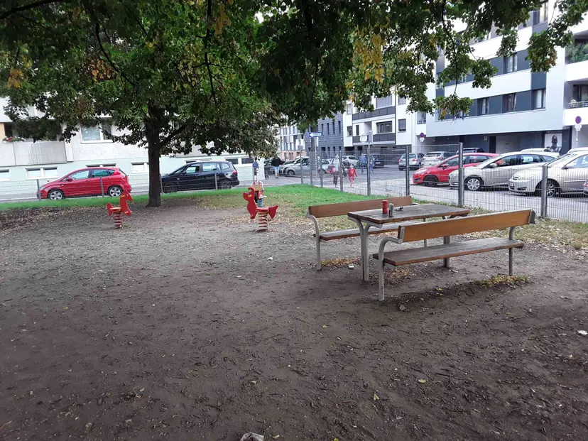 Spielplatz Parkanlage Wiesberggasse 5