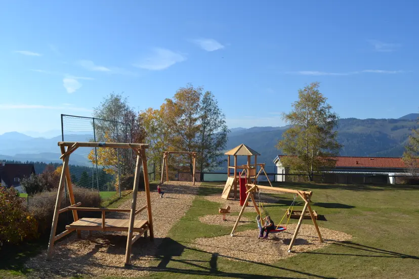 Vogelbär-Spielplatz 2
