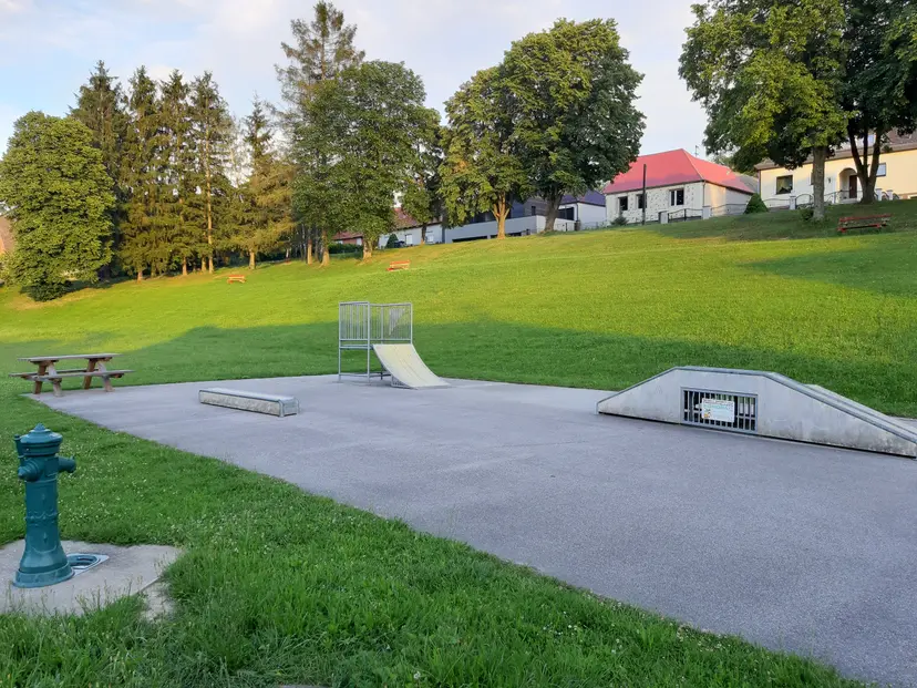 Spielplatz Rattersdorf 5