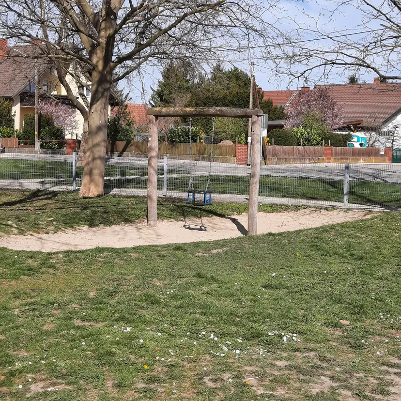 Kinderspielplatz 3