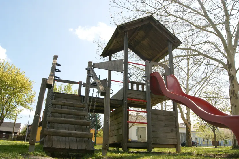 Spielplatz Großwarasdorf 4