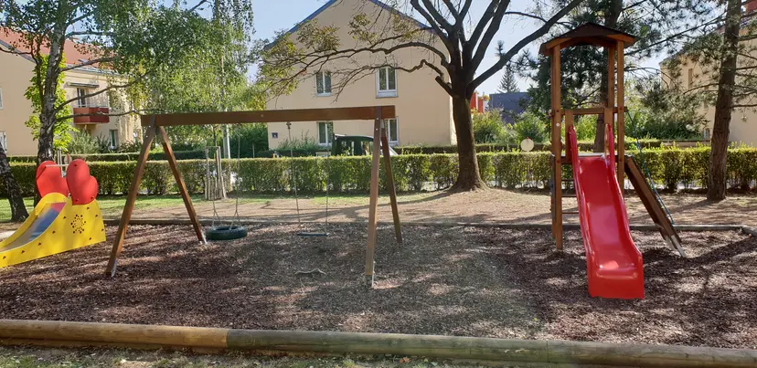 Spielplatz 4