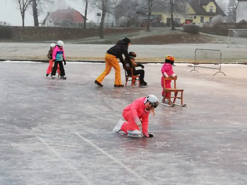 Spielplatz Hirschbach 4