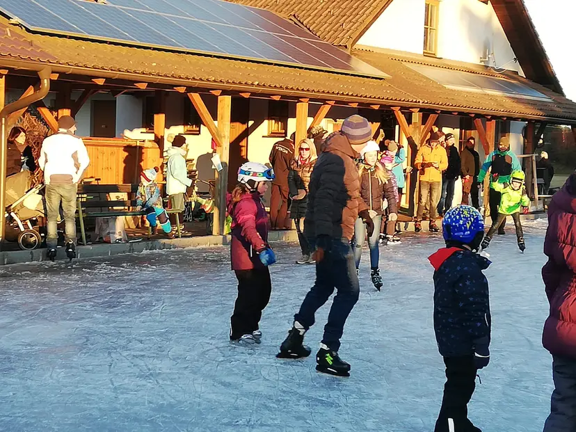 Spielplatz Hirschbach 6