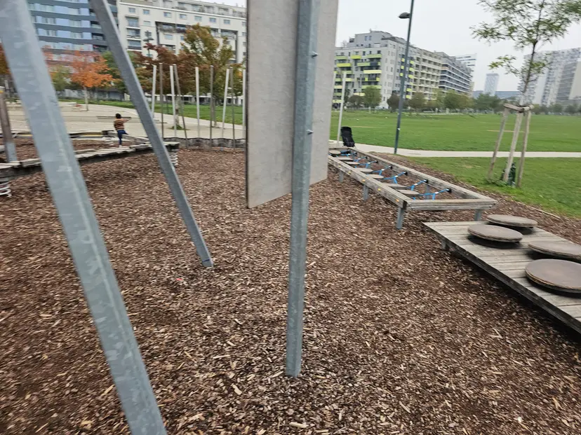 Kinderspielplatz 3