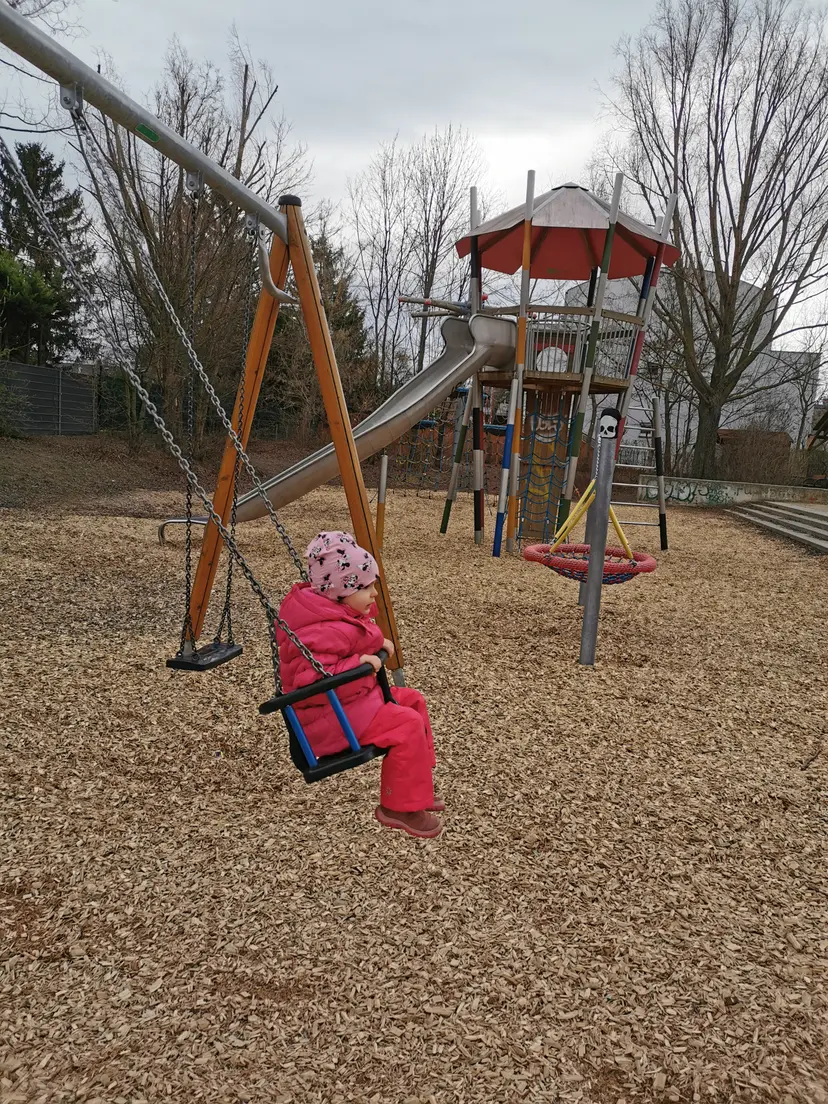 Kinderspielplatz Soldanellenweg/An den alten Schanzen 2