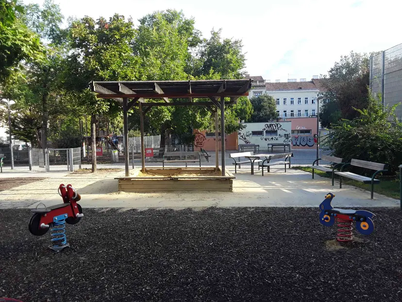 Spielplatz Hofferplatz 4