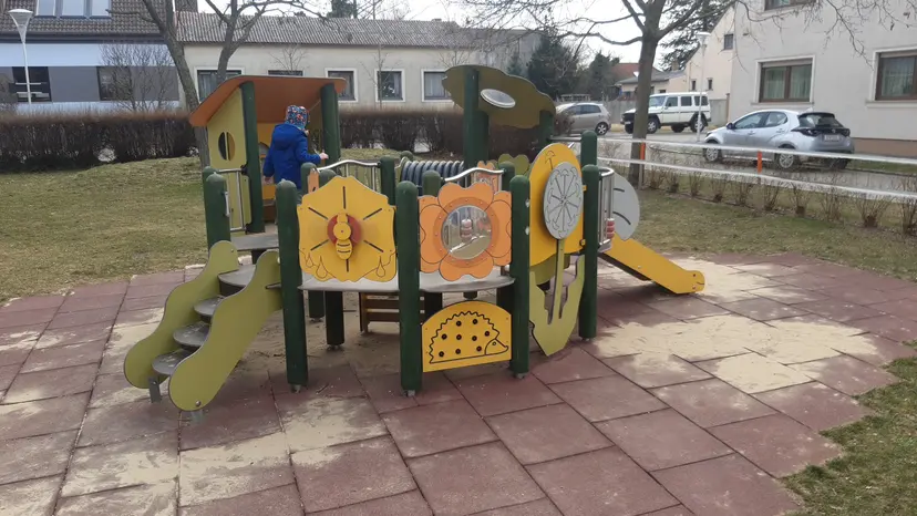 Spielplatz 4