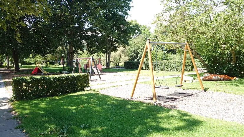 Kleinkinderspielplatz 6