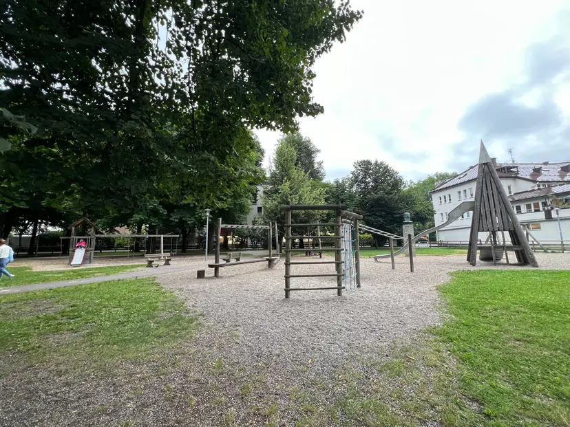 Spielplatz 3