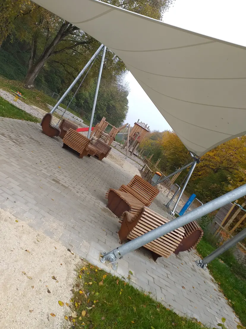 Spielplatz 6