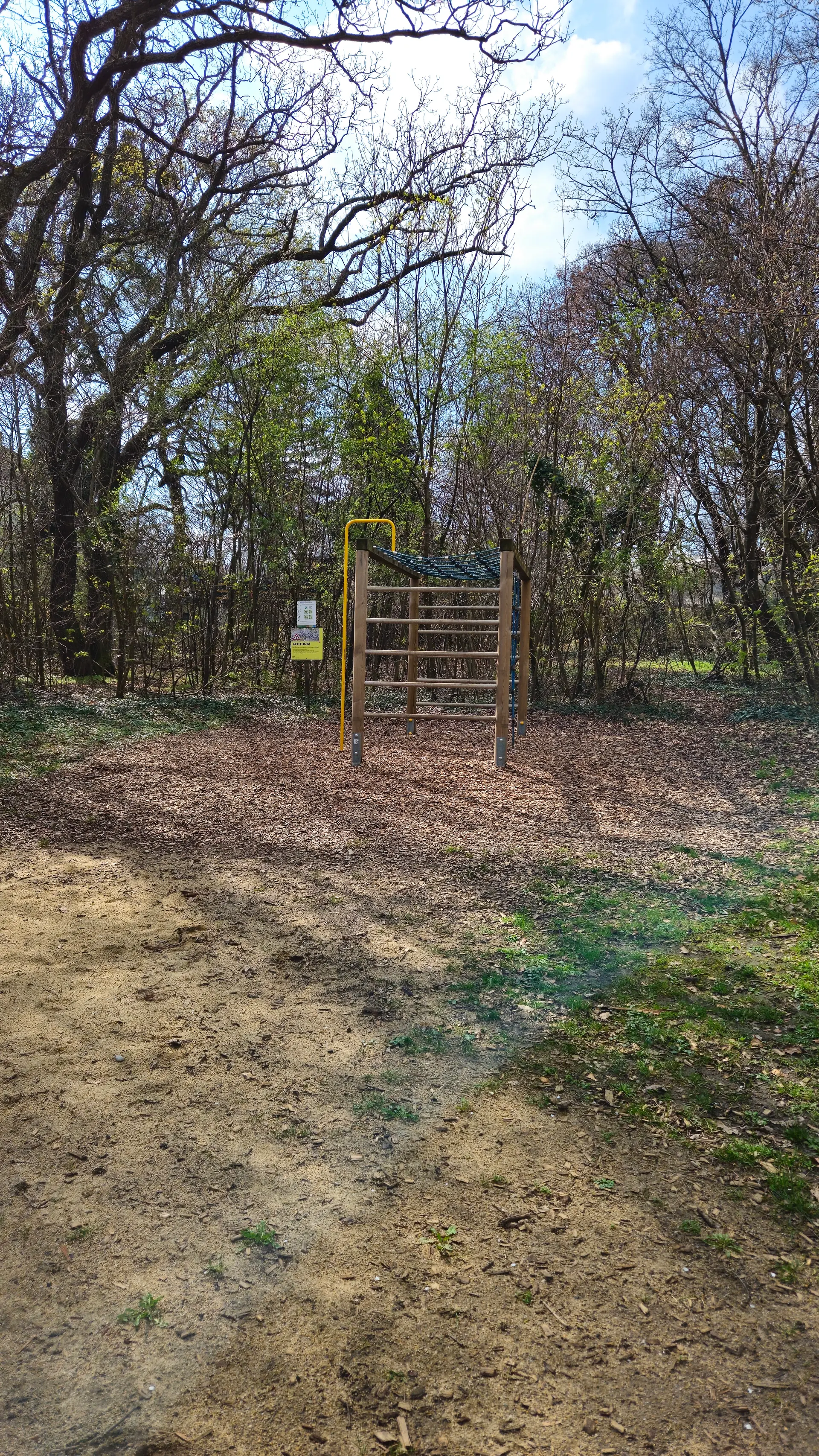 Waldspielplatz Böhmischer Prater - Donabaumgasse