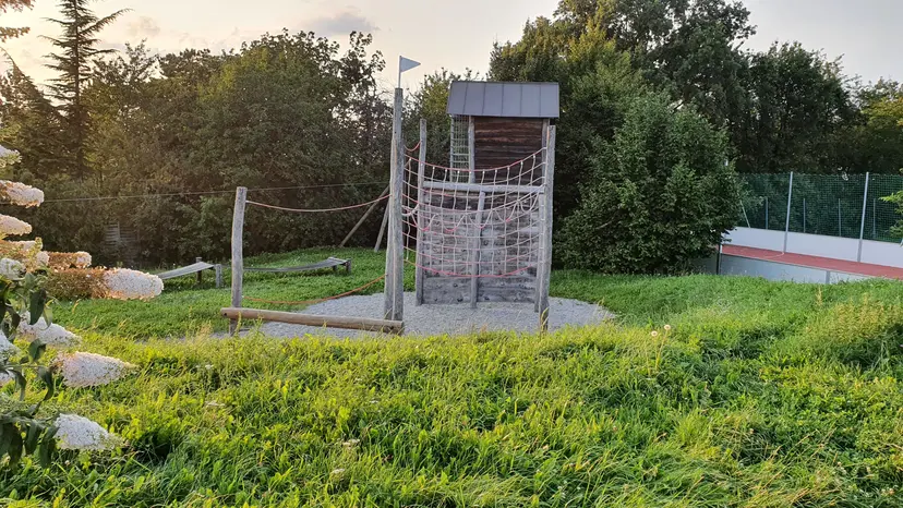 Spielplatz Krustetten 2