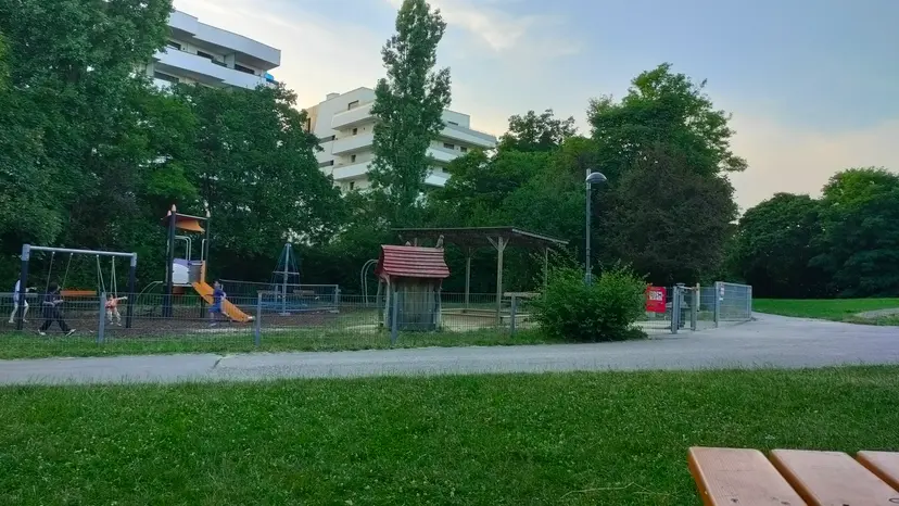 Spielplatz 5