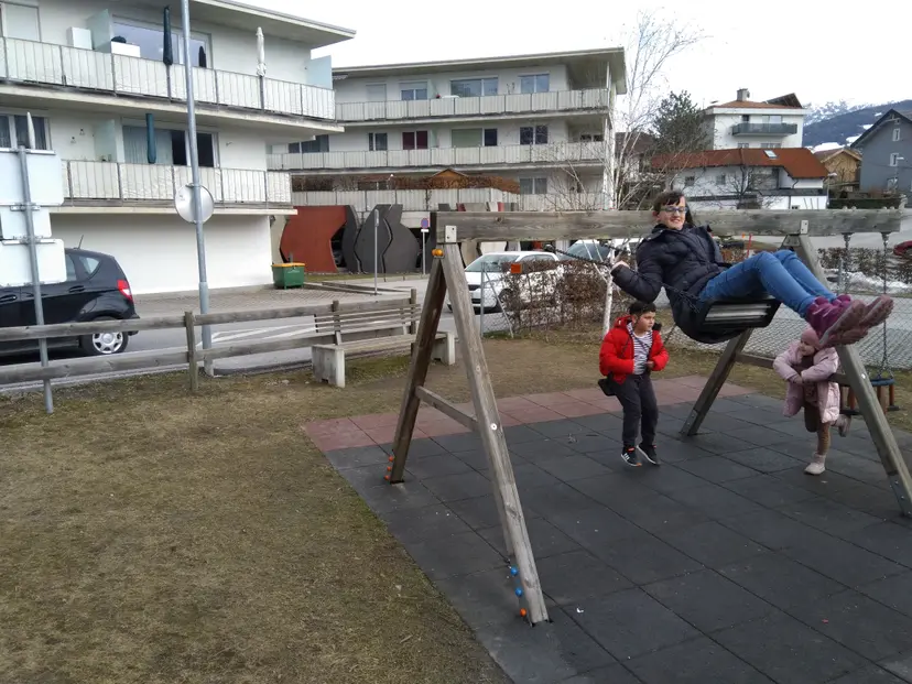Spielplatz im Tal 4
