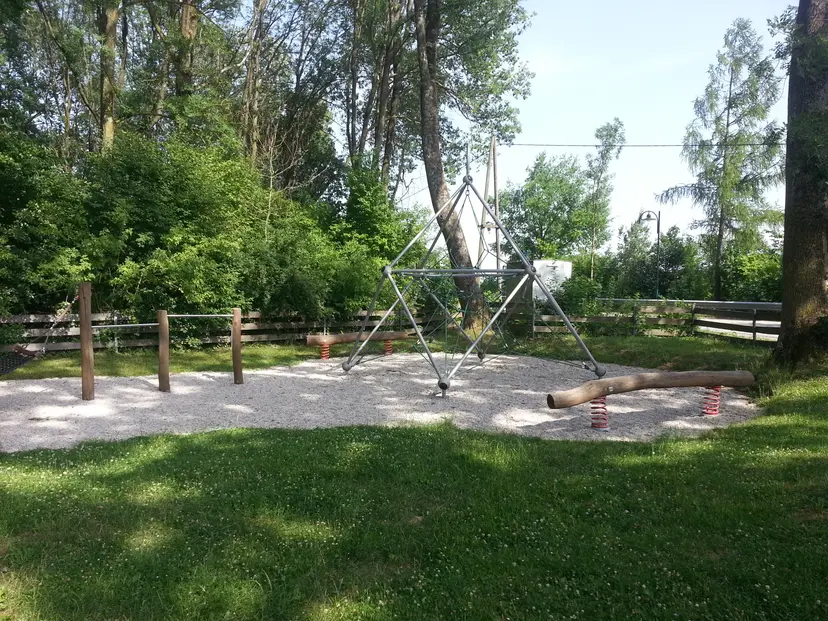Spielplatz Oftering 4
