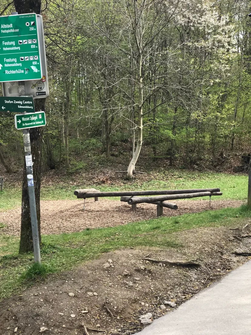 Spielplatz 6