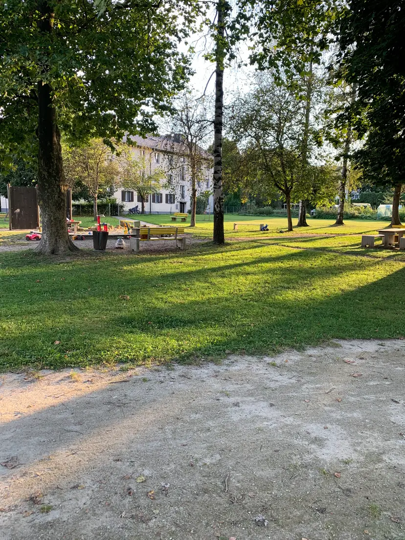 Spielplatz Südbahnweg 2