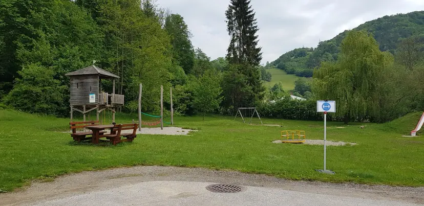 Spielplatz Marktl 3