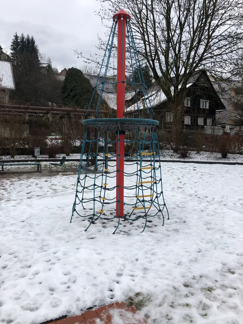 Spielplatz Schloßgasse 6