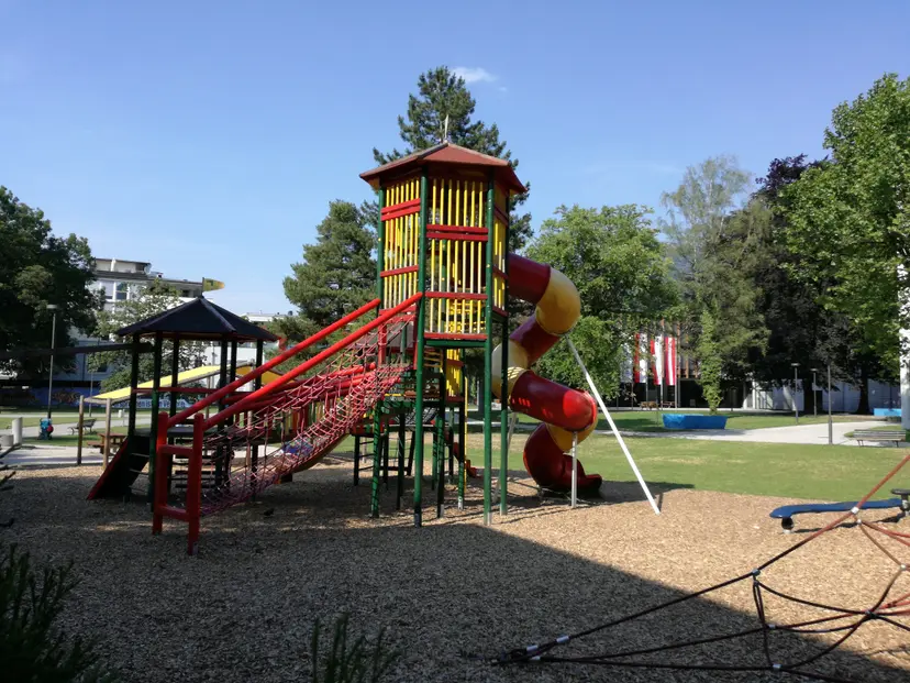 Stadtpark Spielplatz 2