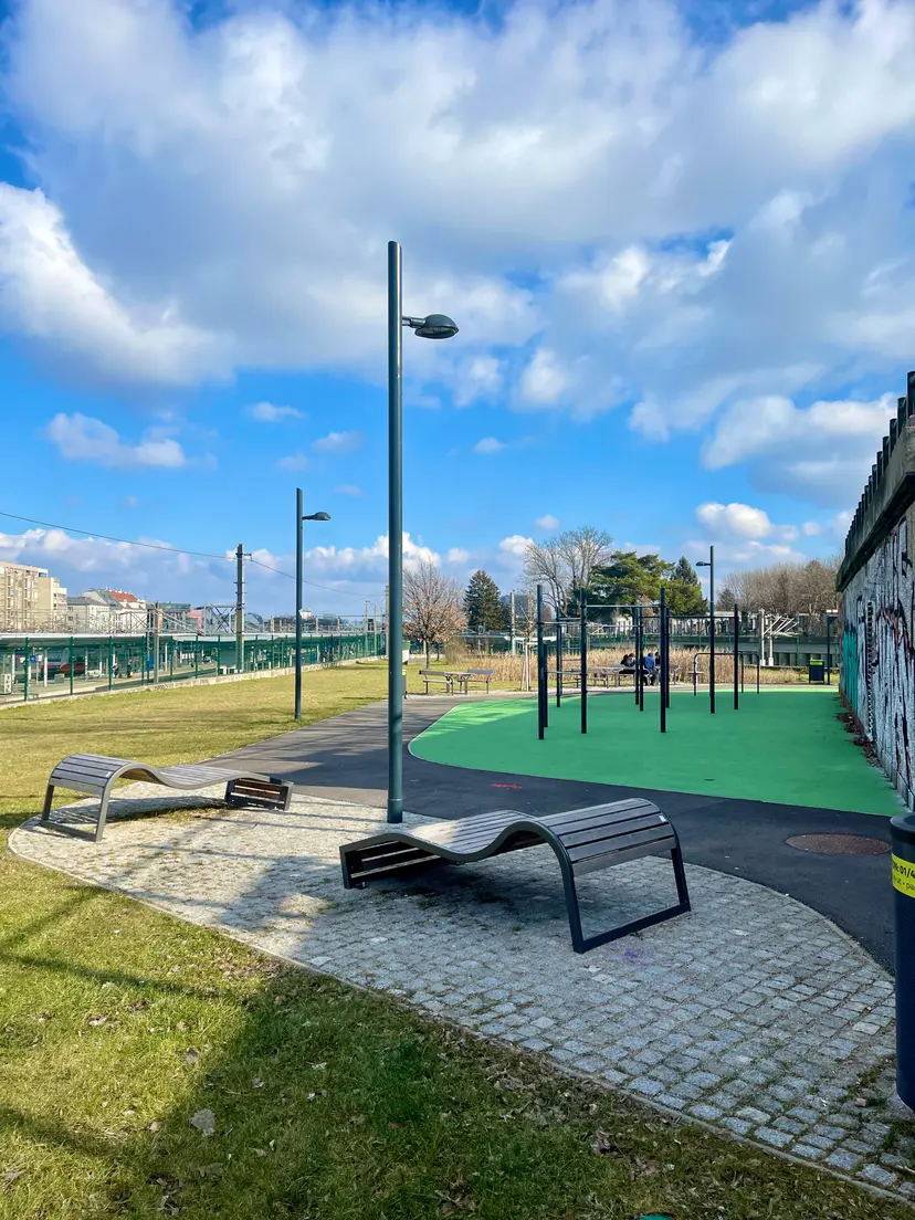 Spielplatz am Schedifkaplatz 3