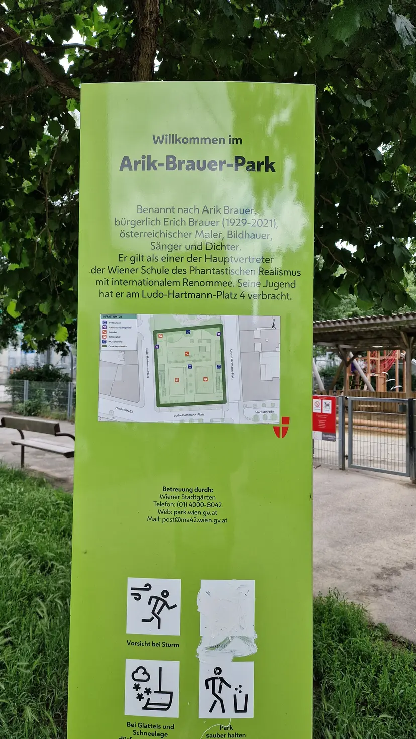 Arik-Brauer-Park 6