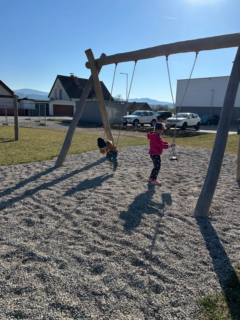 Spielplatz Karnerweg 3