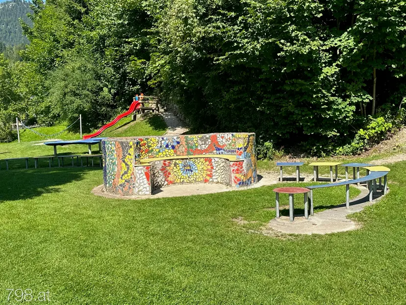 Kinderspielplatz 6