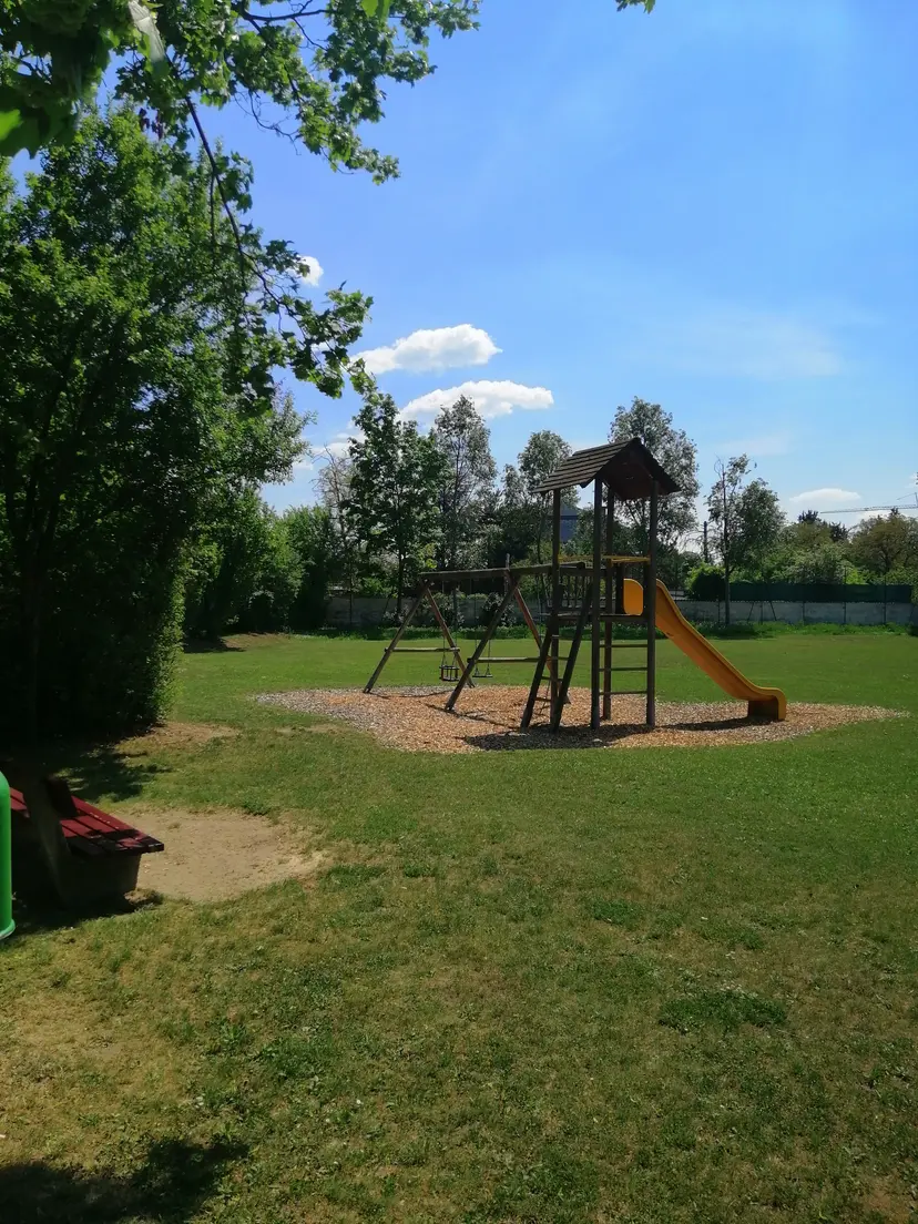 Kinderspielplatz 2