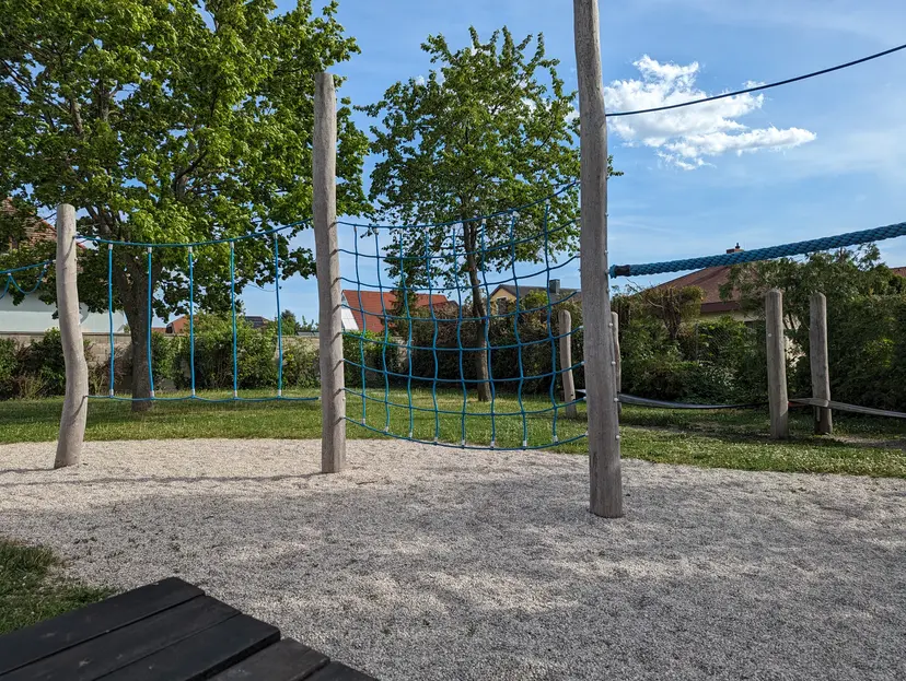 Spielplatz Alberndorfer Straße Trumau 2