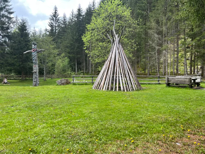 Indianer Spielplatz 3