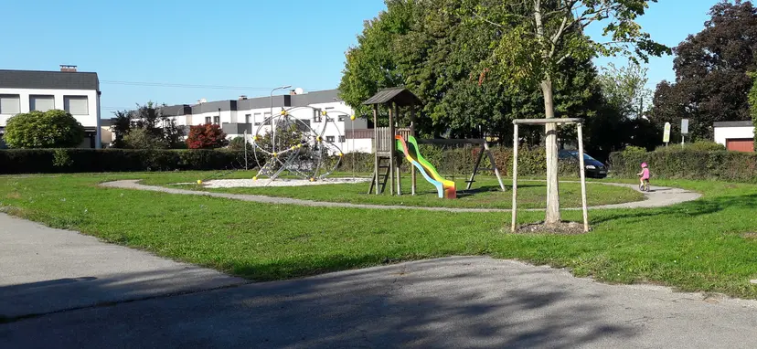 Spielplatz Walzwerkstraße 4
