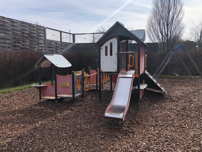 Spielplatz 2